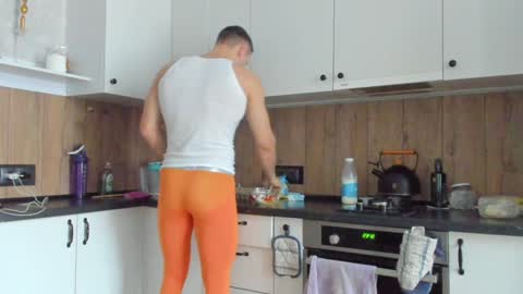 Vincent.  uncut 18cm online show from January 2025 09:16:01 AM