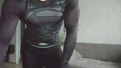 Vincent.  uncut 18cm online show from March 2026 02:34:01 PM