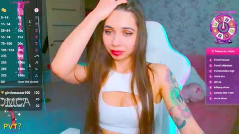Vinkiepinkie online show from April 2026 09:52:01 PM