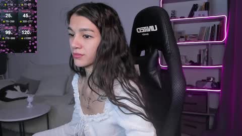 Snapshot of vinkitinkii chatting on December 2024 07:07:02 AM vinkitinkii online show from December 2024 07:07:02 AM