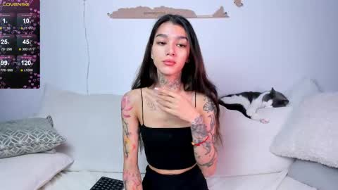 Snapshot of vinkitinkii chatting on September 2025 06:48:02 AM vinkitinkii online show from September 2025 06:48:02 AM