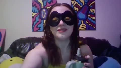 Snapshot of vintagevalorvenom chatting on June 2026 01:18:02 AM VintageValorVenom online show from June 2026 01:18:02 AM