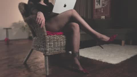 Diva Silvia online show from January 2025 02:21:01 PM