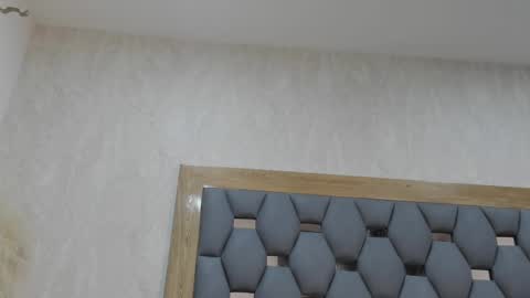 violeet_gray online show from February 2025 06:15:02 AM