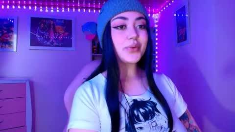 violet online show from September 2025 08:33:02 PM