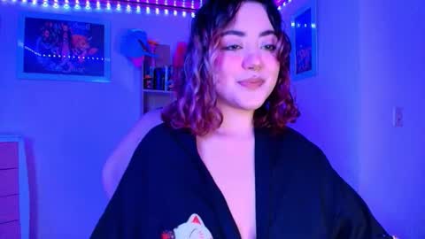 violet online show from November 2025 07:08:01 AM