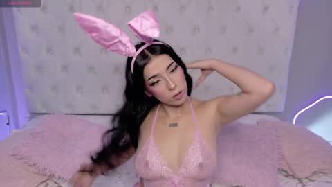 Violet J online show from January 2026 01:35:02 PM