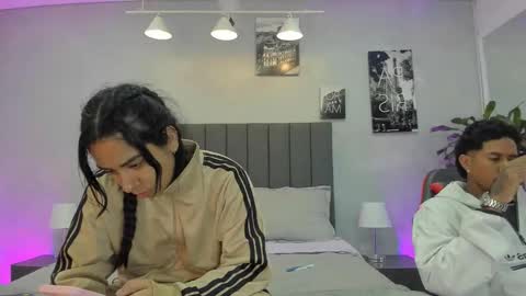 Violet and Myers online show from October 2025 11:21:02 AM