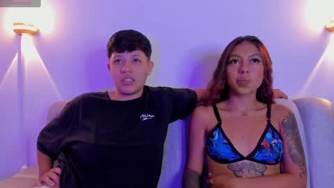 Violet and Casper online show from October 2025 05:02:02 AM