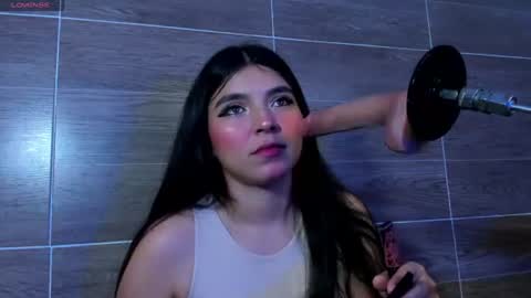 Violet Fiore online show from July 2026 05:55:02 PM
