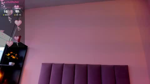 violet online show from April 2026 12:38:01 PM