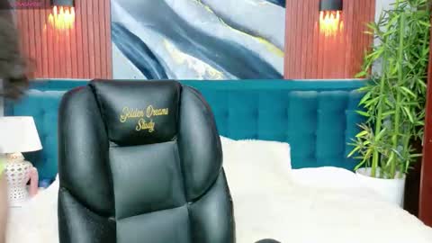 Violeta  online show from January 2026 08:23:01 PM