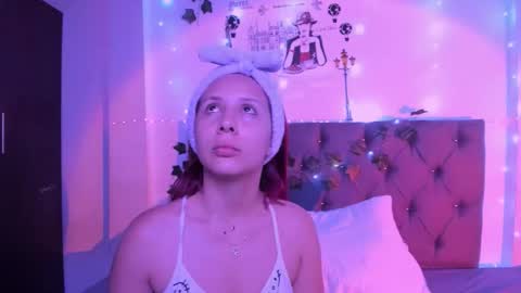 Violeta online show from March 2026 10:32:02 AM