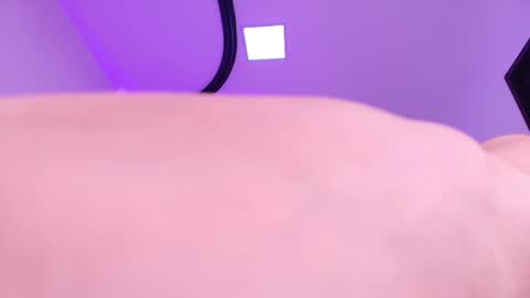 Snapshot of violeta_london chatting on January 2026 11:56:02 AM violeta london online show from January 2026 11:56:02 AM