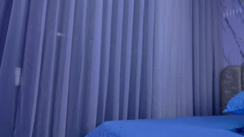 Snapshot of violeta_london chatting on June 2026 02:58:02 AM violeta london online show from June 2026 02:58:02 AM