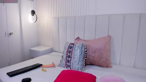 Violeta Rodriguez online show from March 2026 10:13:01 PM