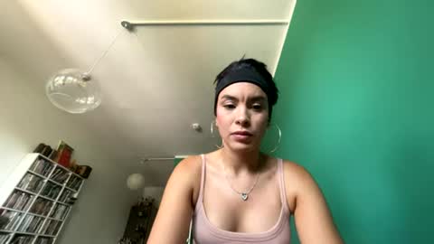 Snapshot of violeta_rodriguez_ chatting on August 2026 01:16:02 PM Violeta Rodriguez online show from August 2026 01:16:02 PM