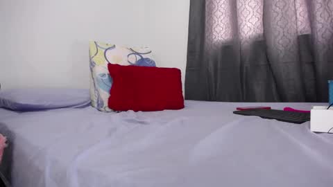 Snapshot of violeta_sorachi chatting on November 2025 09:11:01 PM VIOLETA SORACHI online show from November 2025 09:11:01 PM