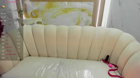 IG violeta sub online show from November 2025 01:25:02 PM