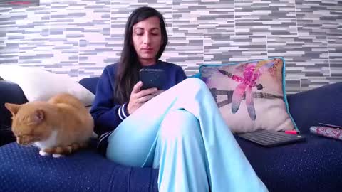 Violeta Gmez online show from November 2025 05:27:01 PM