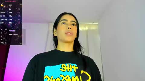 Violeta online show from September 2025 12:17:01 PM