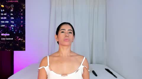 Violeta online show from March 2026 09:37:01 AM