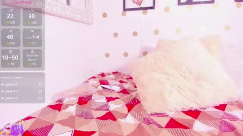 Snapshot of violeth00 chatting on February 2025 03:05:02 PM violeth00 online show from February 2025 03:05:02 PM