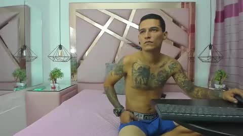 Snapshot of violethandjuanda chatting on January 2026 01:16:02 PM ViolethANDjuanda online show from January 2026 01:16:02 PM