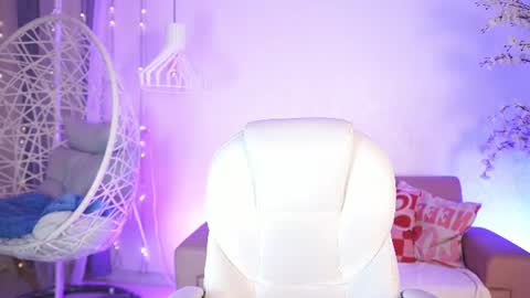 Snapshot of violetjonesx chatting on July 2026 11:30:02 AM violetjonesx online show from July 2026 11:30:02 AM