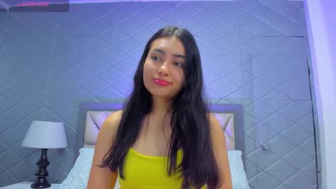 Violet Rousse online show from October 2025 02:43:02 PM