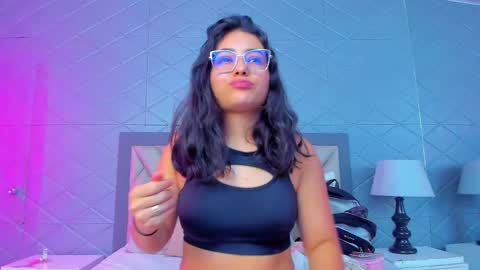 Violet Rousse online show from February 2026 05:13:02 PM