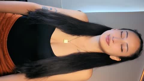 violetskinny online show from March 2026 07:52:01 PM