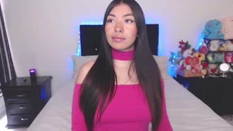 violeta  online show from January 2025 07:48:02 PM