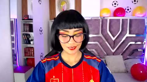 Snapshot of violett_garden chatting on June 2026 11:20:02 AM Violet online show from June 2026 11:20:02 AM