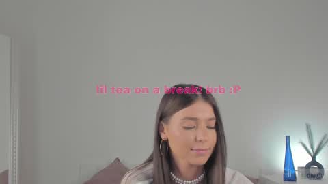 violetta_finch online show from February 2025 01:18:02 PM