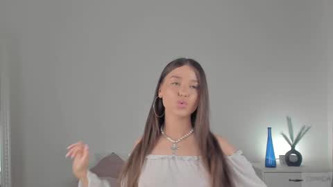 violetta_finch online show from February 2025 04:32:01 PM