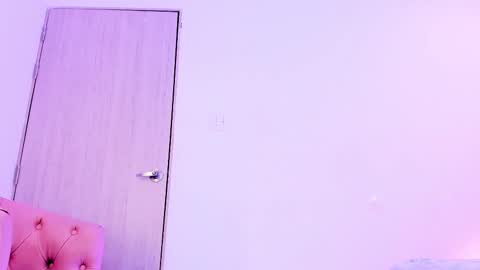 Snapshot of violetta_foxx1 chatting on February 2026 07:35:01 PM violeta online show from February 2026 07:35:01 PM