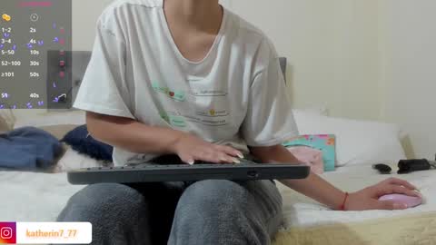 Snapshot of violetta_rola7 chatting on December 2024 05:00:01 PM bonita online show from December 2024 05:00:01 PM