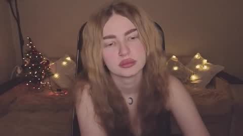 ViolettaOtis online show from December 2025 02:24:02 PM