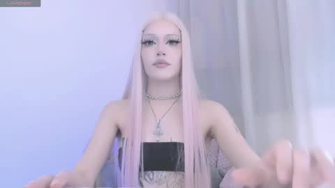 Violett online show from April 2026 07:13:02 AM