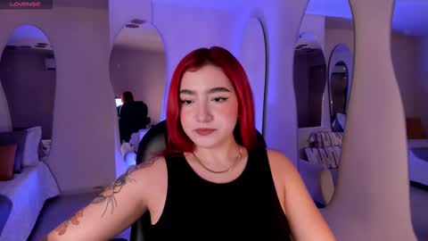 Violett Castel online show from September 2025 07:08:01 PM