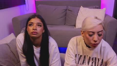 Violet online show from December 2024 07:03:01 AM