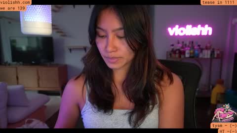 Snapshot of violishh chatting on October 2025 09:31:01 PM follow me on twitter violishh and ig violishh online show from October 2025 09:31:01 PM