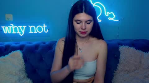 viollinalv online show from April 2026 04:48:01 PM