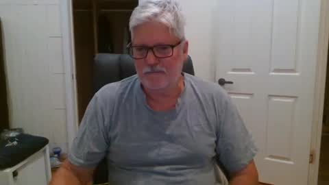 viper654321 online show from October 2025 08:10:01 AM