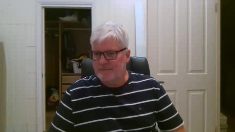 Snapshot of viper654321 chatting on May 2026 07:59:02 AM viper654321 online show from May 2026 07:59:02 AM