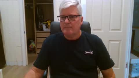 Snapshot of viper654321 chatting on May 2026 01:56:01 AM viper654321 online show from May 2026 01:56:01 AM