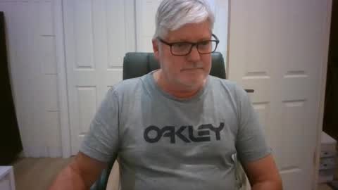 Snapshot of viper654321 chatting on June 2026 07:53:02 AM viper654321 online show from June 2026 07:53:02 AM