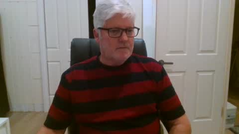 Snapshot of viper654321 chatting on June 2026 08:07:01 AM viper654321 online show from June 2026 08:07:01 AM