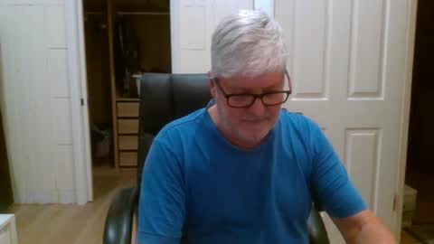 Snapshot of viper654321 chatting on July 2026 07:39:01 AM viper654321 online show from July 2026 07:39:01 AM